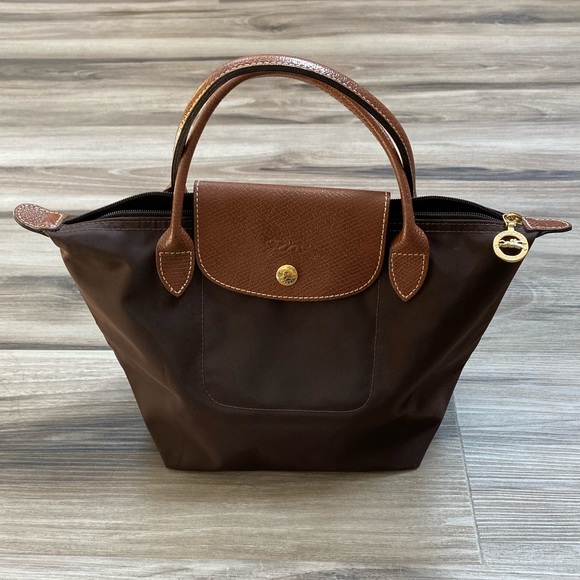 brown longchamp